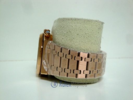 audemars piguet replica chrono royal oak leo messi rose gold black dial imitazione copia - immagine 5