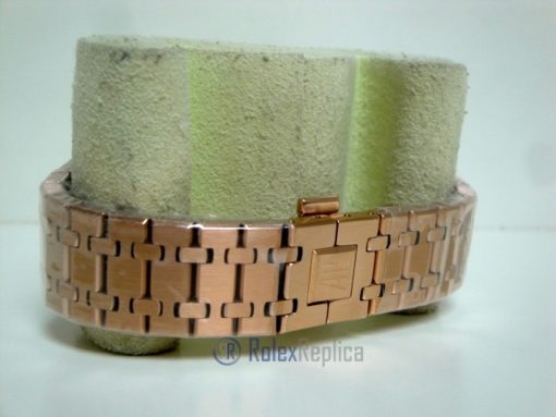 audemars piguet replica chrono royal oak leo messi rose gold black dial imitazione copia - immagine 6