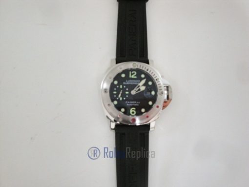 Panerai replica luminor submersible 1950 laureus awards may 2004 imitazione