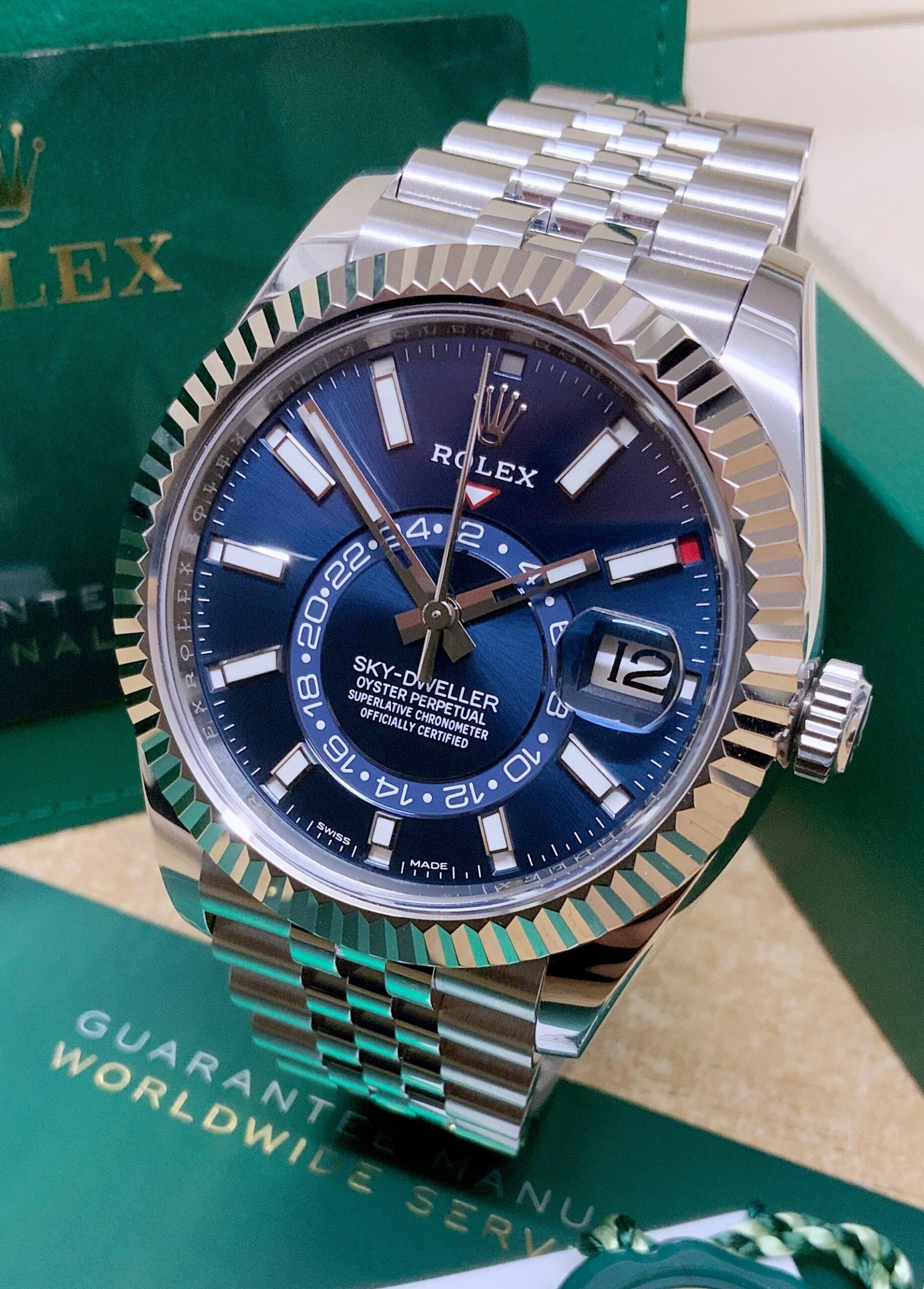 Rolex replica Sky-Dweller 326934 Blue Dial Jubilee Bracelet - immagine 5